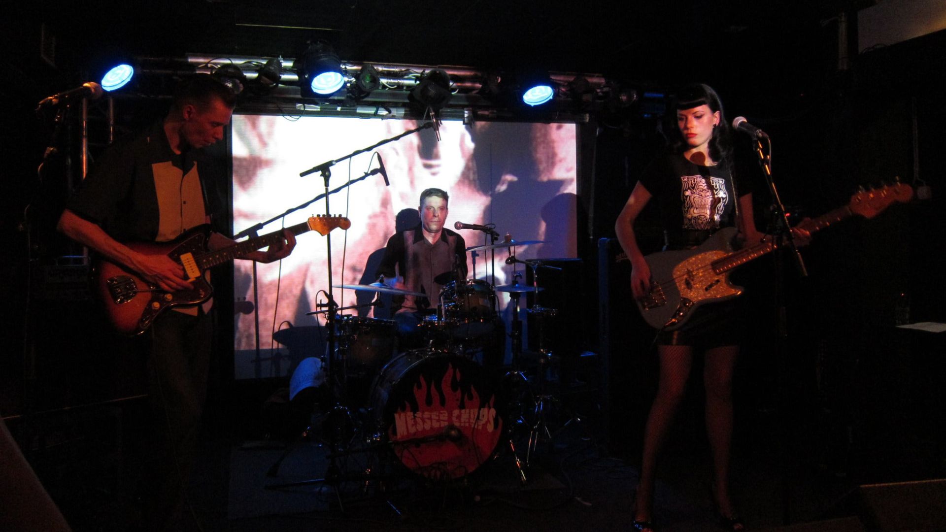 Messer Chups - Oct. 23